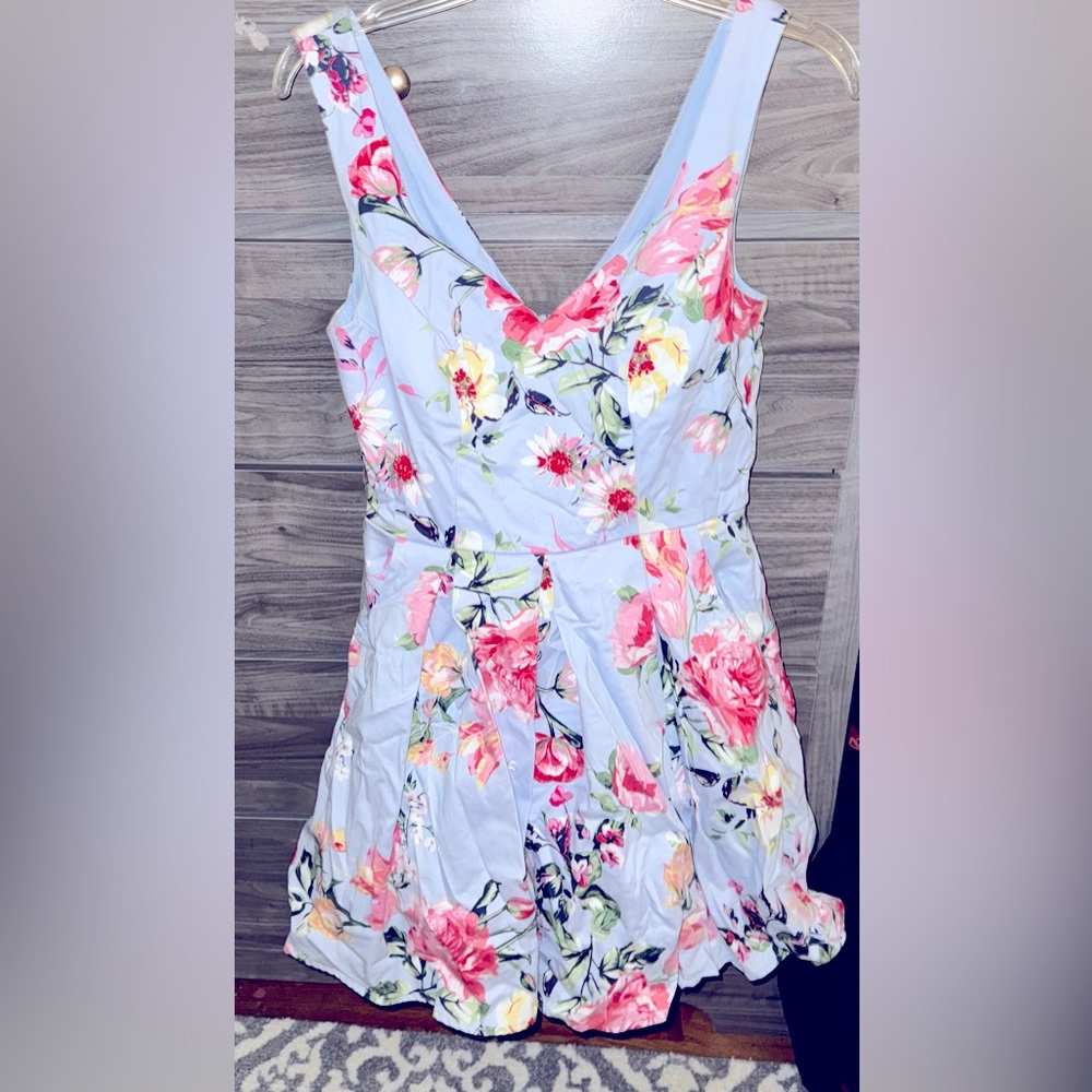 Trixxi dress with pockets and zip back